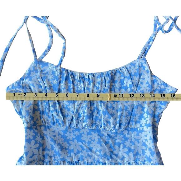 Lily Rose Blue Floral Tie Strap Smocked Back Ruffle Hem Romper - Size Juniors XL - Picture 5 of 10